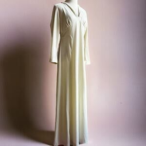 Vintage 70s Ivory Maxi Dress | Long Sleeve Gown | Mod Wedding | Size M